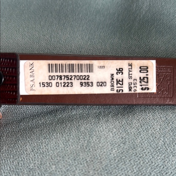 Jos. A. Bank Brown Leather Belt with Sleek Metallic Buckle - Picture 3 of 3